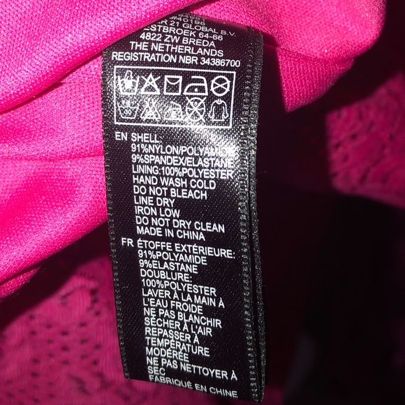 Pretty hot pink Dress - Picture 5 of 5